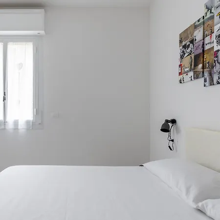 Modern In By Wonderful Italy Apartmán