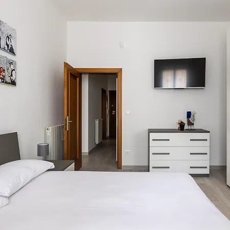 Apartman Modern In By Wonderful Italy Bologna