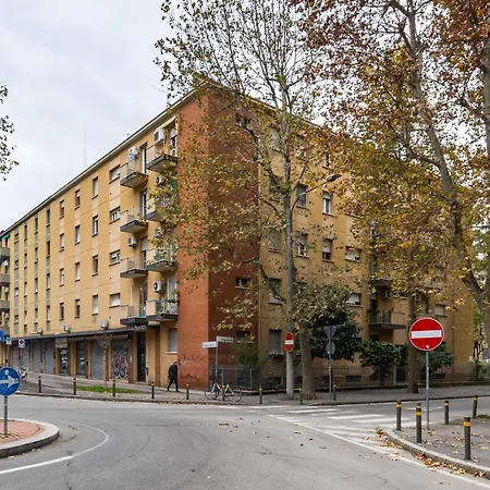 Modern In By Wonderful Italy * Bologna