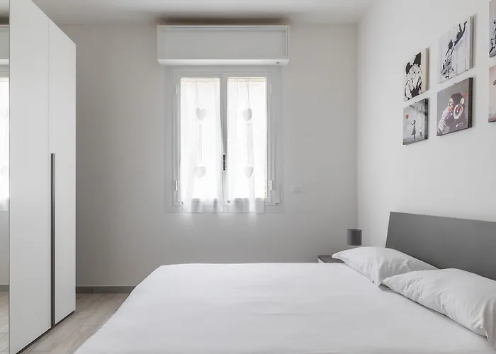 Modern In By Wonderful Italy Apartament